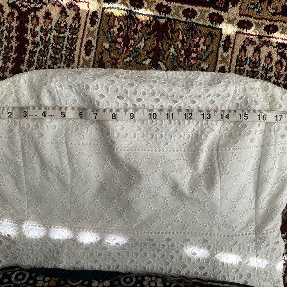 New York & Company White Eyelet Cotton Lace DRESS. Size 16. No Straps. - Picture 5 of 12